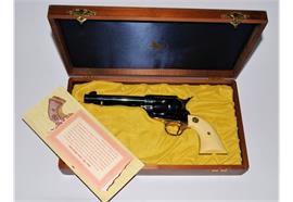 Revolver Colt SAA Gen. Maede Penns 45.LC