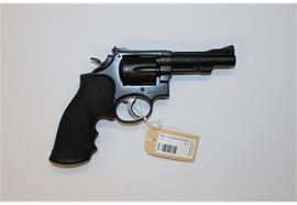 Revolver Smith & Wesson 18 22Lr